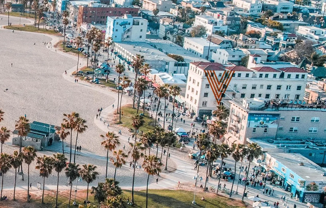 4 Smart Beach Hotels Near El Segundo Recreation and Parks