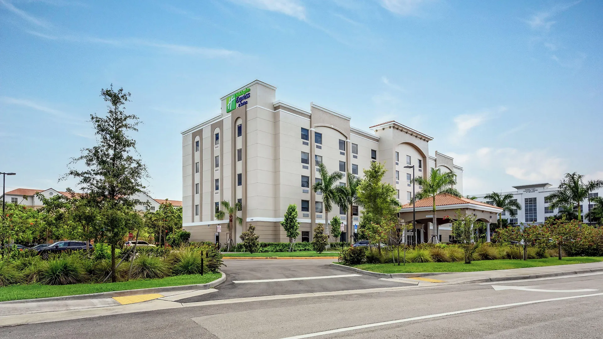Staying in the US: 15 Holiday Inn Express Hotels Compared